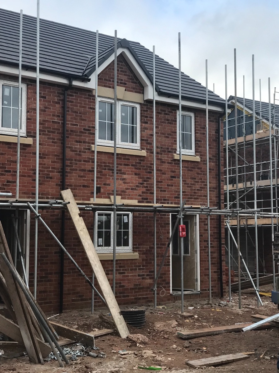 Builder: Image 67